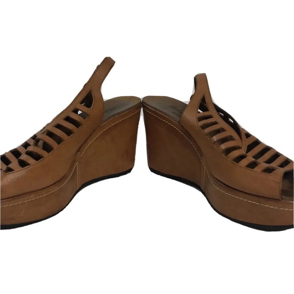 Women’s Robert Clergerie Cognac Leather Cutout Platform Sandals Size 8.5 - Picture 5 of 10